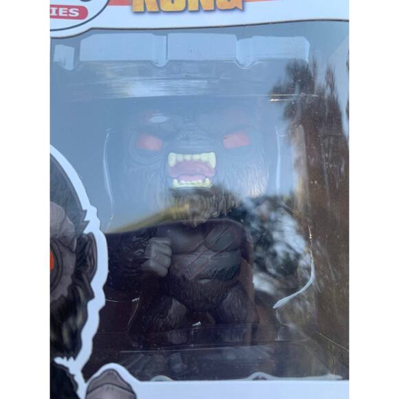 Funko Pop Movies Godzilla vs Kong Battle-Ready Kong #1020 Vinyl Figure NIB - Picture 8 of 8